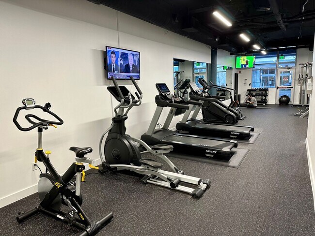 Building Photo - Limestone Court Apartments