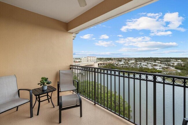 Foto del edificio - 147 Tampa Ave E