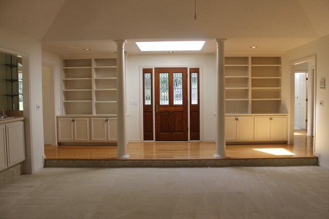 Foto del edificio - 196 Whiteoaks Cir