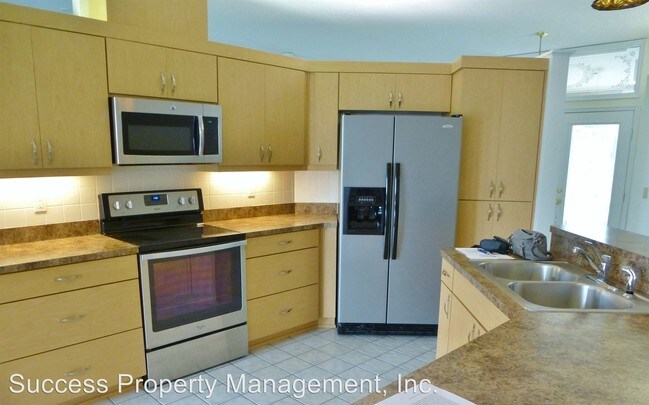 Building Photo - 8091 Tranquil Dr