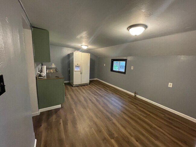 Foto del edificio - 336 E Wolcott St