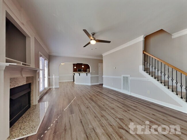 Building Photo - 31 Oakton Dr