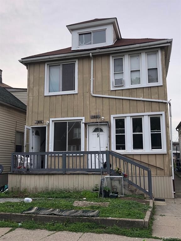 Foto principal - 2689 Holmes St