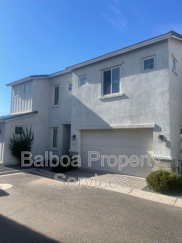 Building Photo - 5528 S Dillon Cir