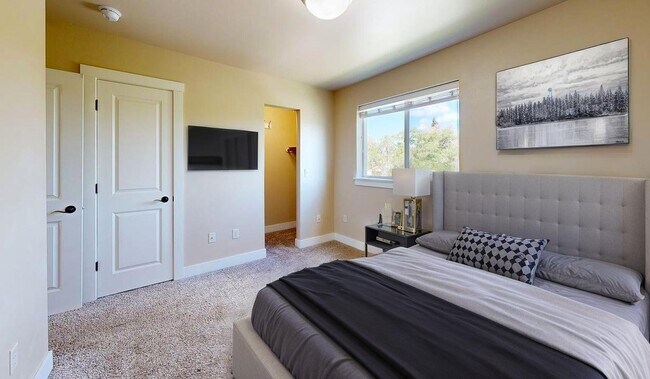 Foto del edificio - The Birches Townhomes