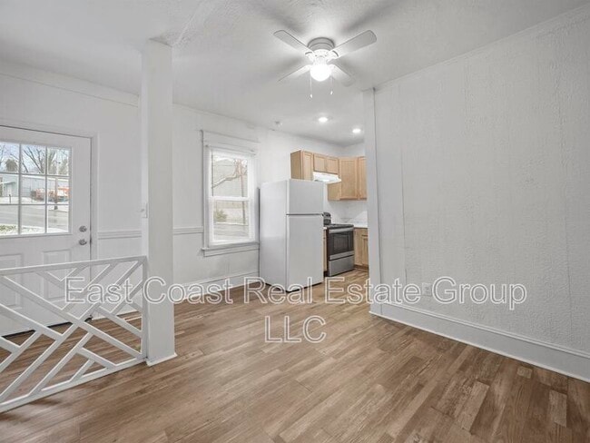 Building Photo - 157 N Conococheague St