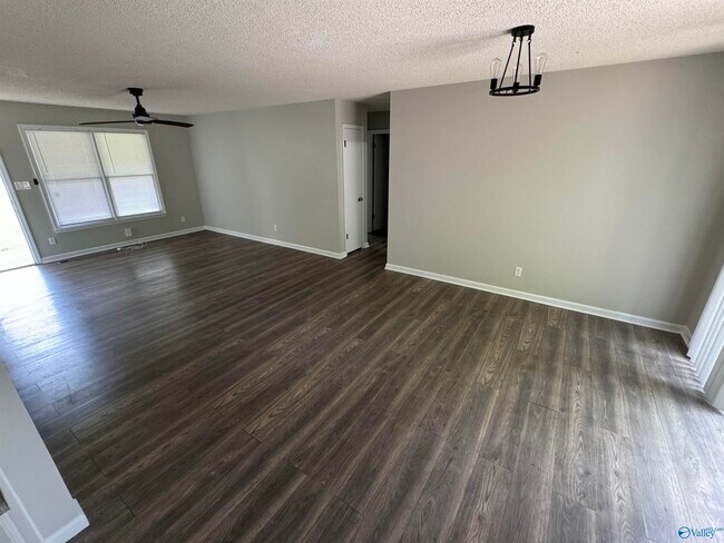 Foto del edificio - 2816 Coosa Cir NW