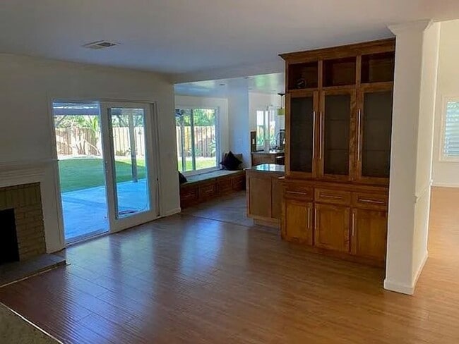 Building Photo - 4 Bedroom Home with Solar in Encinitas