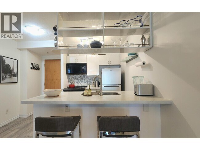 Photo du bâtiment - 939 Homer St