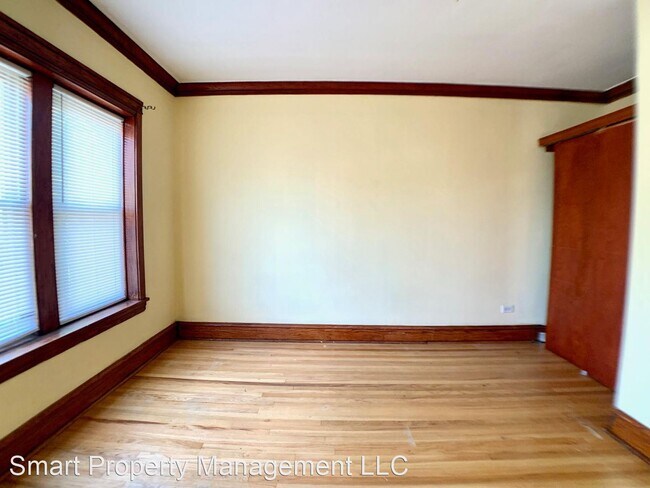 Foto del edificio - 2 br, 1 bath House - 3943 W. Altgeld St. U...