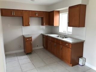 Primary Photo - 7561 Venetian St