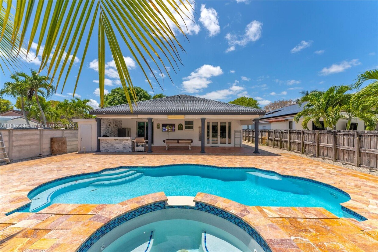 Foto principal - 15519 SW 182nd Ln