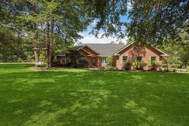 Building Photo - 3 Bed, 3 Bath Plus Office Home for Rent!!