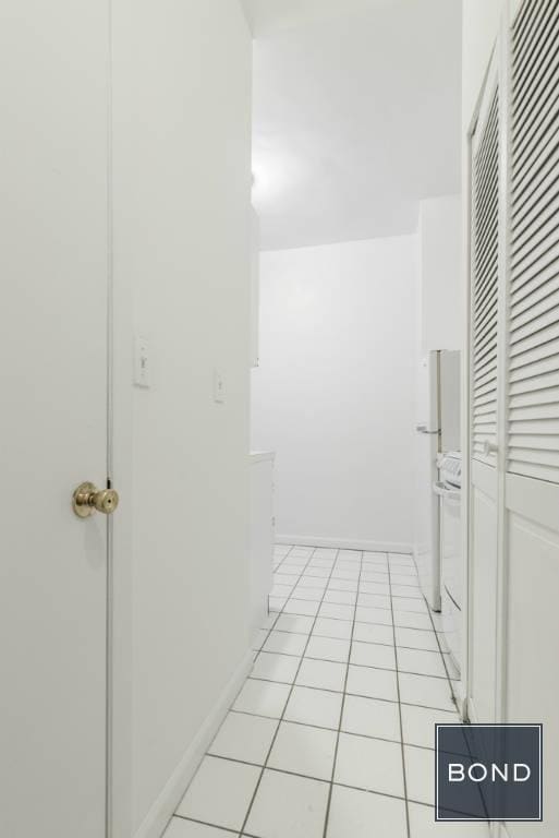 Building Photo - 419 E 73rd St