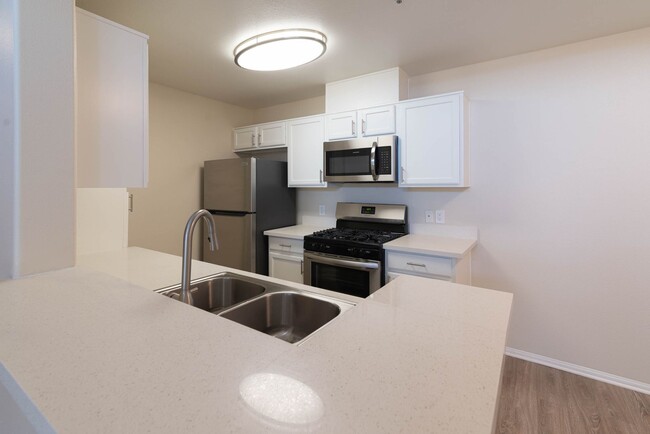 Interior Photo - Newly Renovated! Santa Fe Apartments II