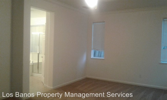 Building Photo - 581 Ashwood Ln