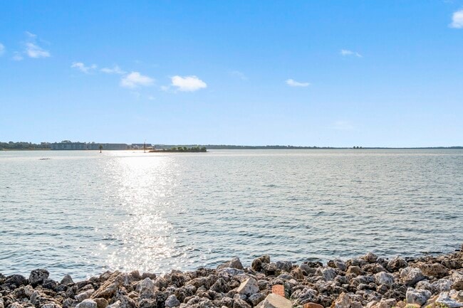 Building Photo - 11417 Windlass Ln