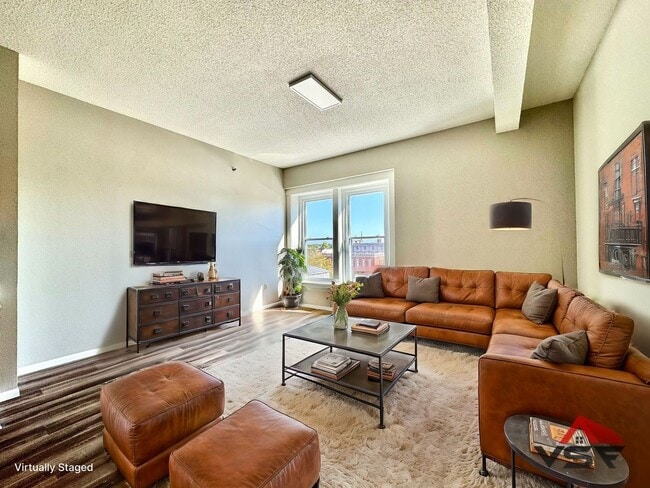 Building Photo - Vibrant City Living at Tower Lofts, Sidney