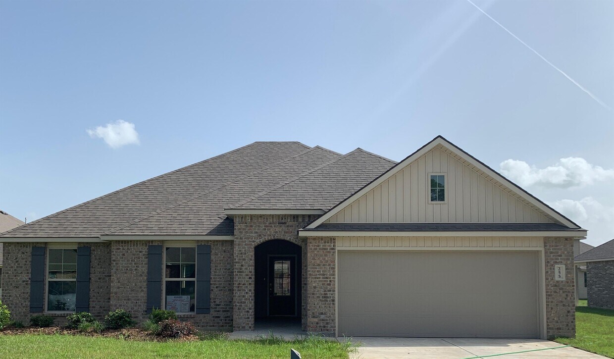 Primary Photo - 255 Antigua Cir
