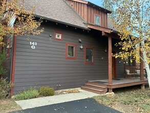 Building Photo - 141 Red Canyon Trail