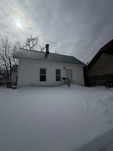 Building Photo - 219 Randall St