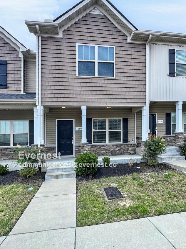 Foto principal - 4099 Saddlecreek Wy