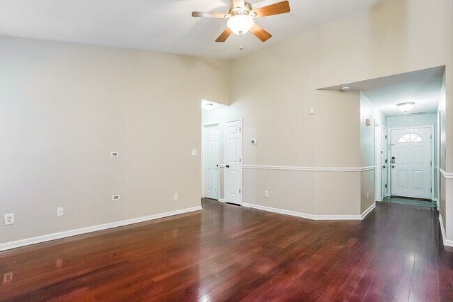 Foto del edificio - 3810 Tyler Bluff Ln
