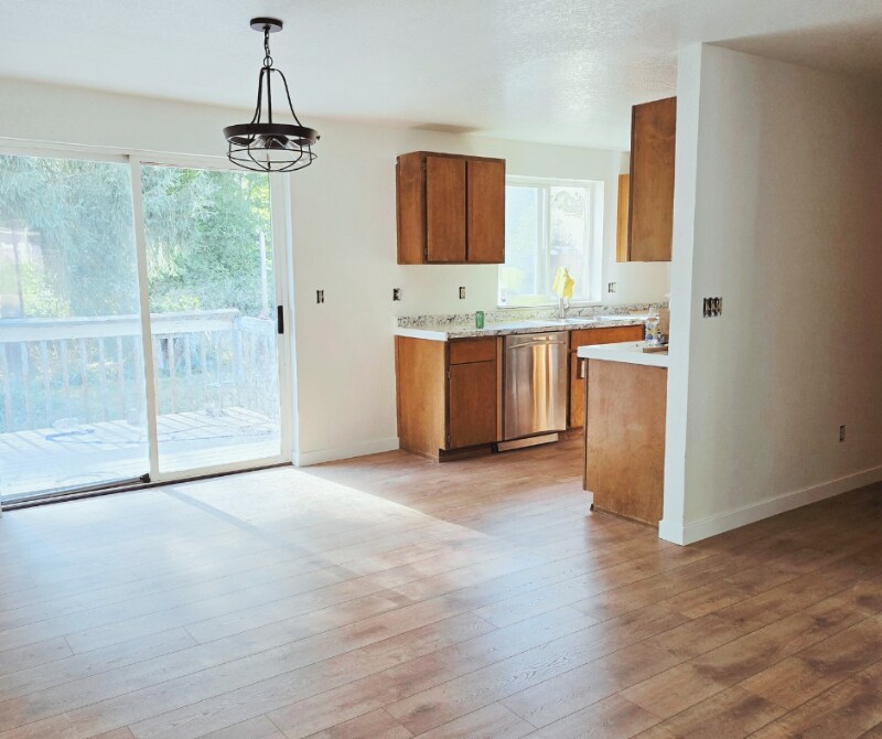 Foto principal - 2906 99th Ave NE