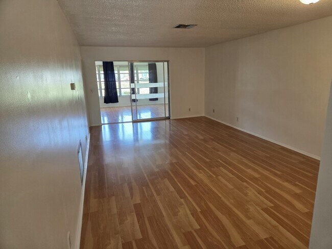 Building Photo - 5730 Fernley Dr E