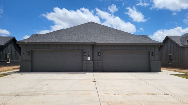 Building Photo - 7127 22nd Pl