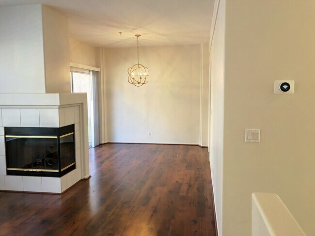 Building Photo - 5419 Marine Ave