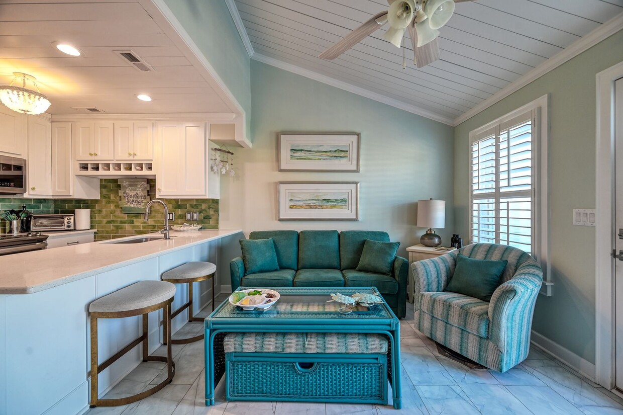 Primary Photo - GORGEOUS FURNISHED OFF-SEASON RENTAL AVAIL...