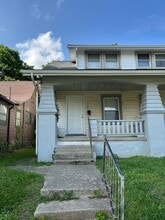 Building Photo - 2708-2710 Wayne Ave