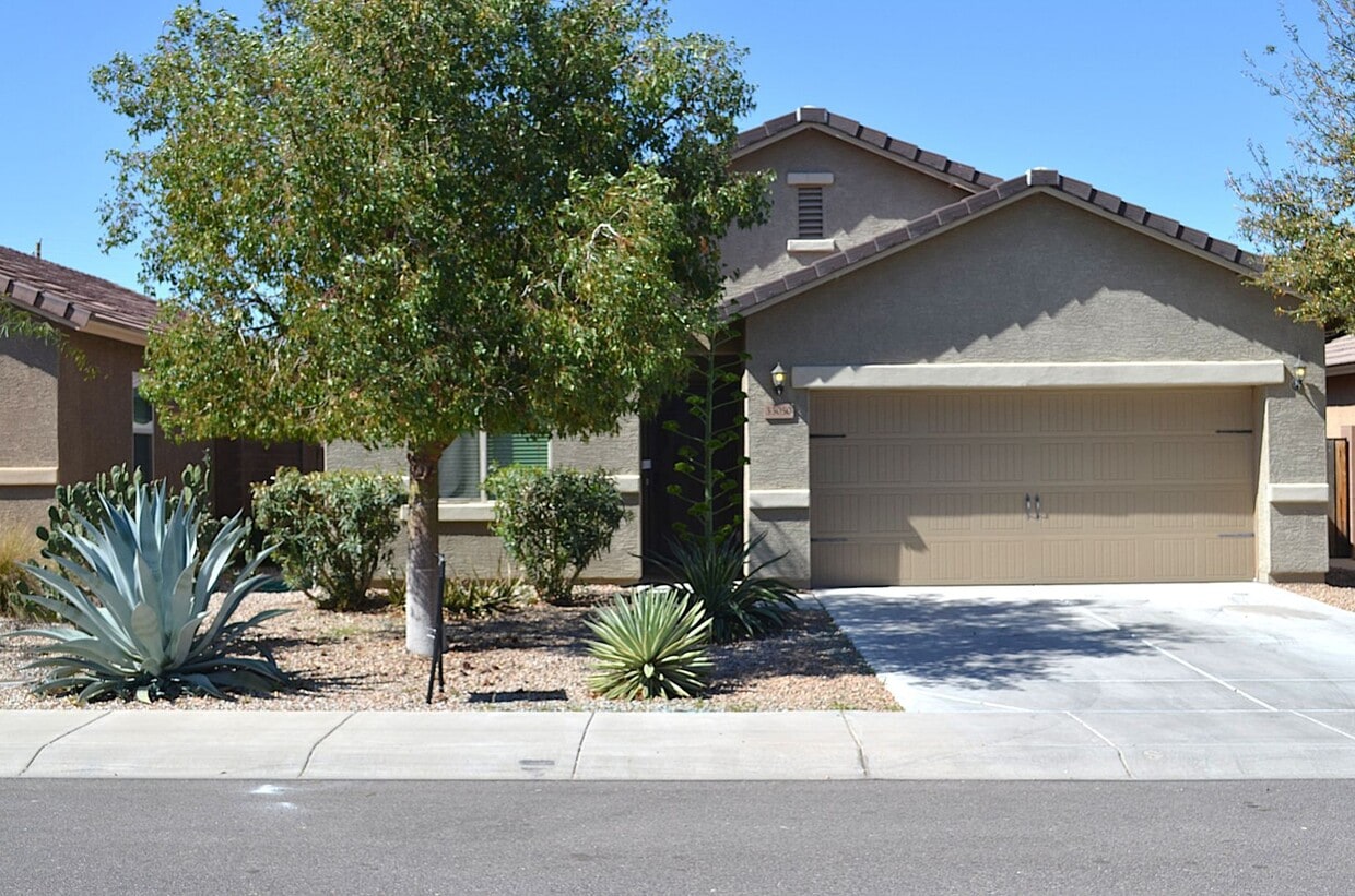 Primary Photo - San Tan Heights Beauty