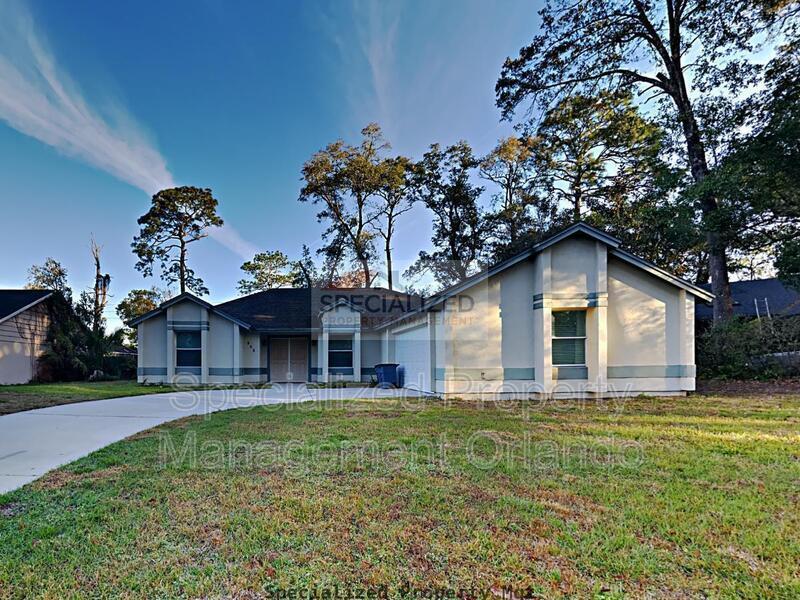 Primary Photo - 953 Red Fox Rd