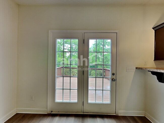 Foto del edificio - 3053 Bluffhollow Gap