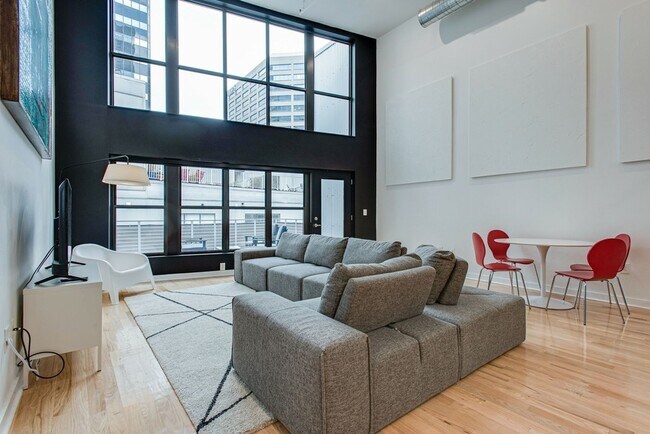 Foto del edificio - 231 Rep. John Lewis Way N