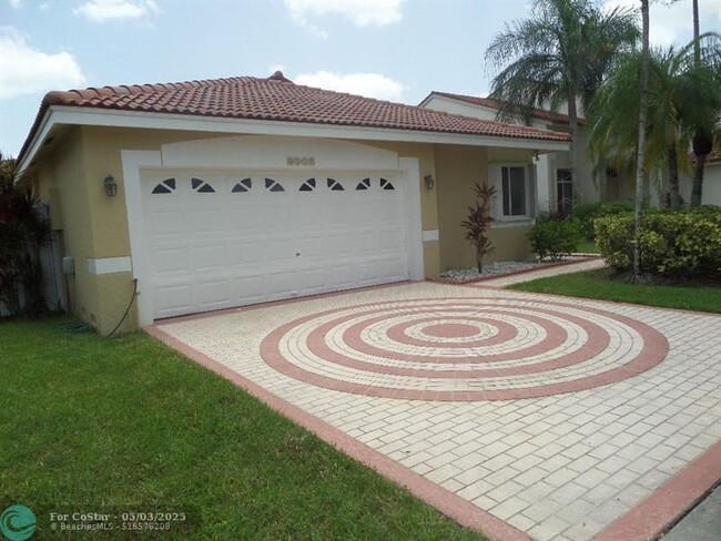 Foto del edificio - 2003 NW 178th Way
