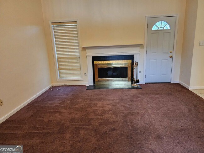 Foto del edificio - 7346 Alden Ridge Rd