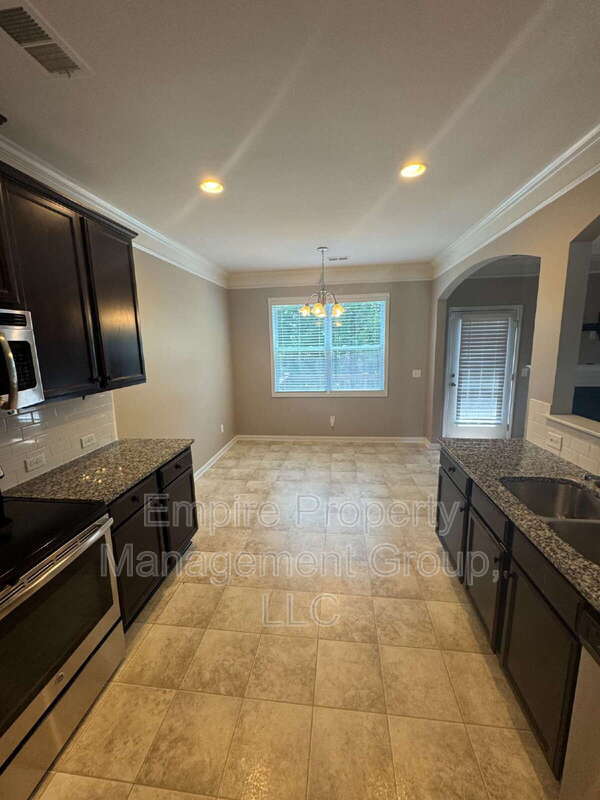 Building Photo - 108 Ashewicke Dr