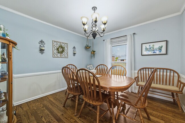 Foto del edificio - 7519 Greenlawn Rd