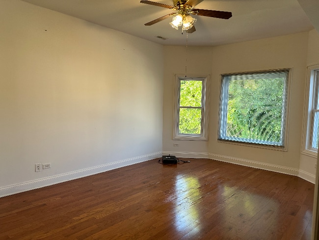 Photo - 1650 N Keeler Ave Apartment