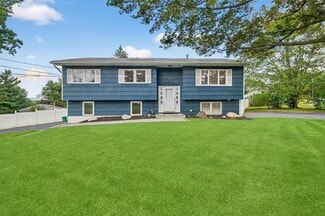 Building Photo - 76 Amundsen Ln