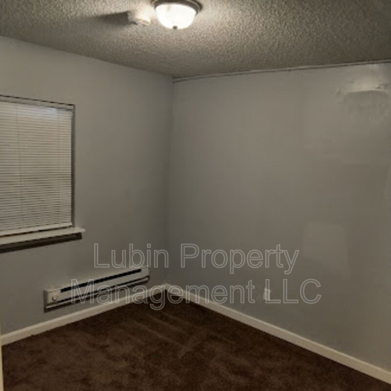 Foto del edificio - 1016 Peabody Ave