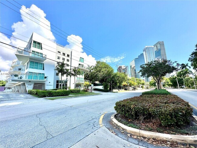 Foto del edificio - 1650 Brickell Ave