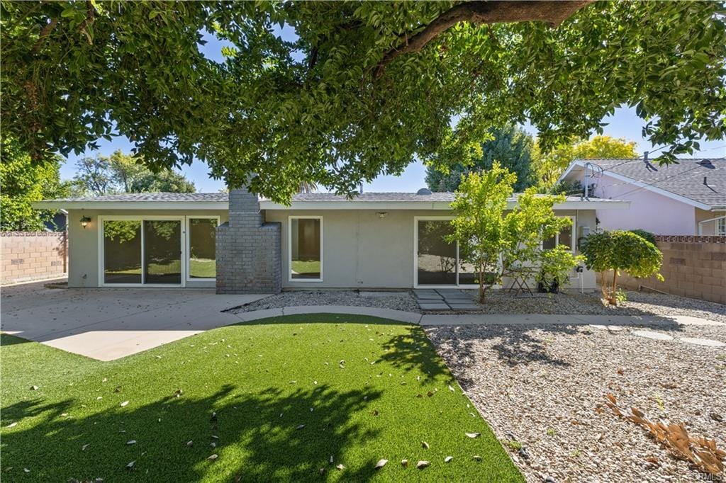 Foto principal - 22305 Schoolcraft St