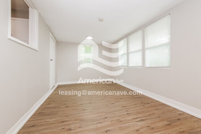 Building Photo - 5619 Wabash Ave