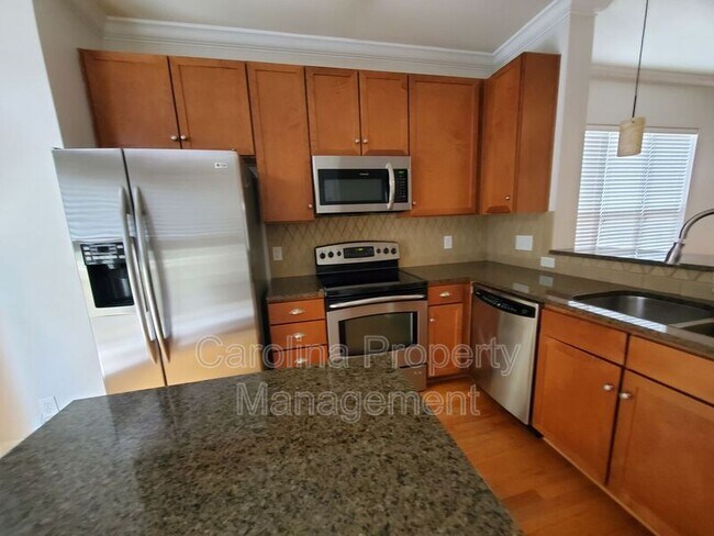 Photo - 245 N Dotger Ave House