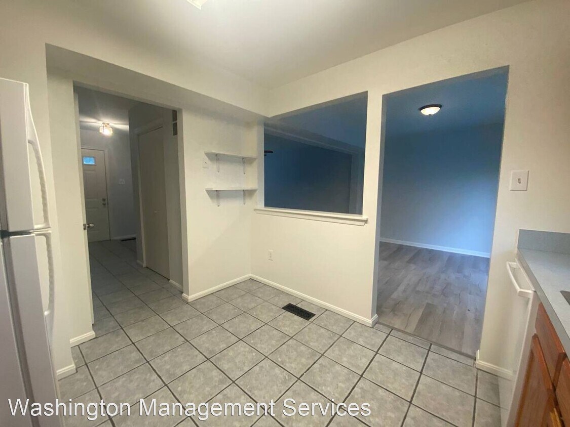 Building Photo - 3 br, 1.5 bath House - 3715 Carrisa Ln.