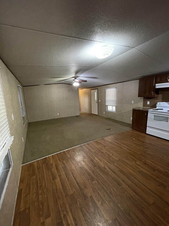 Foto del edificio - 15612 Oak Bend
